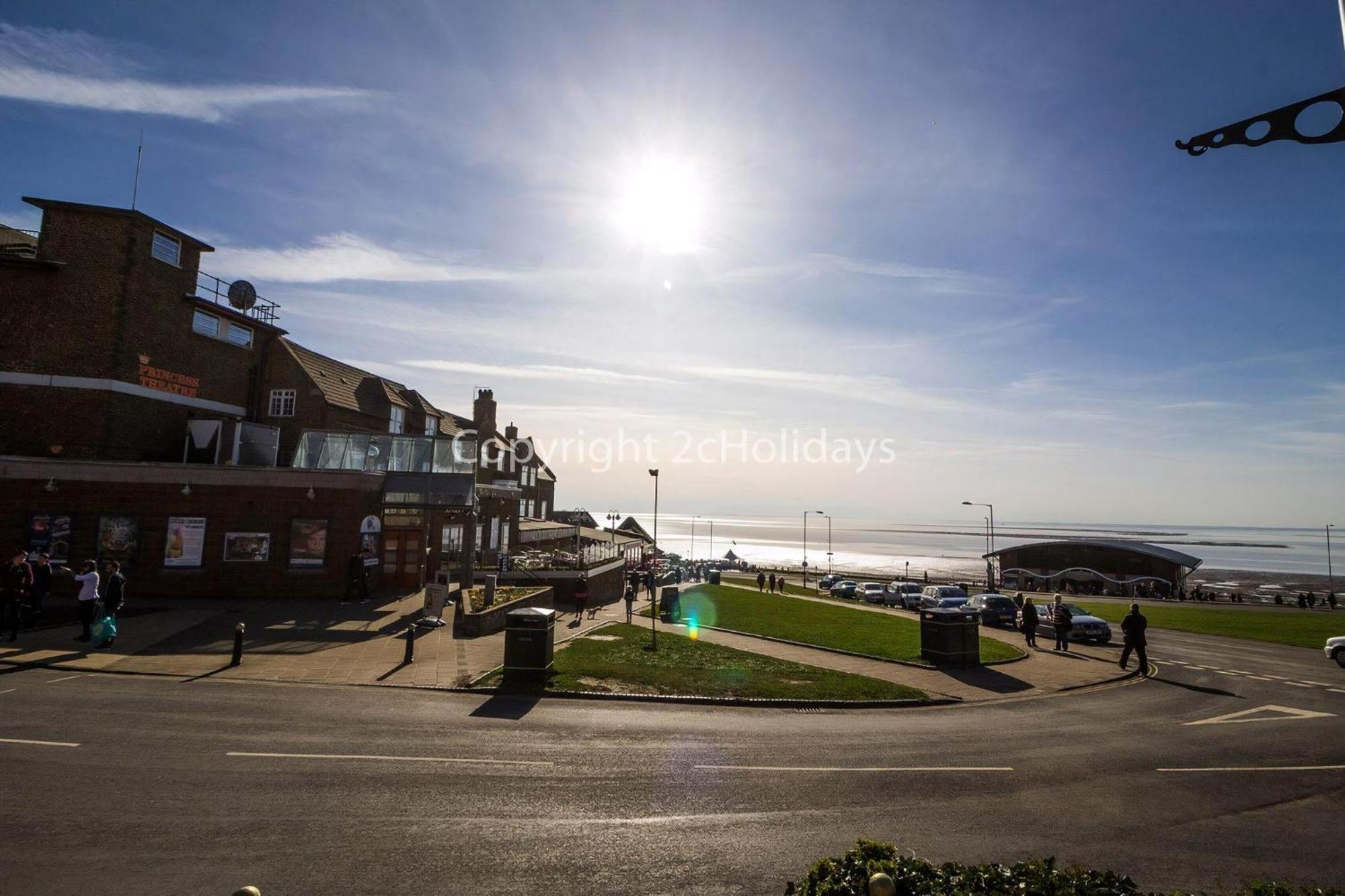 6 Berth Caravan Nearby Hunstanton Beach Front In Norfolk Ref 13019L Zewnętrze zdjęcie